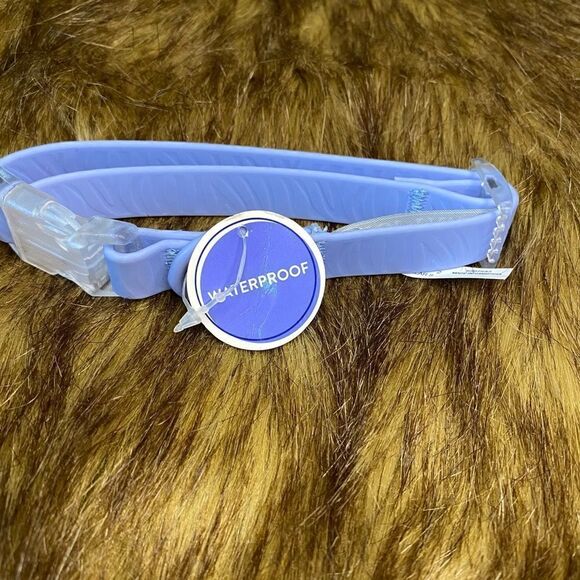 Small waterproof dog collar   - Picture 1 of 4